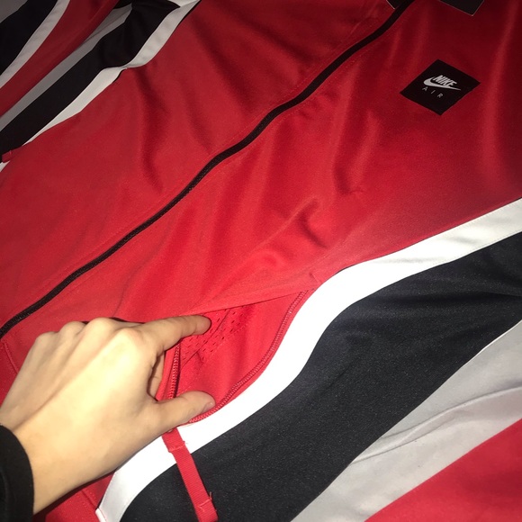 Nike Air Full Zip Up Jacket🆕 - Picture 5 of 8